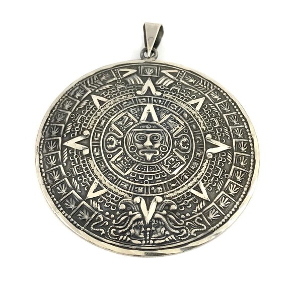 Sterling Silver 925 Large Mayan Calendar Pendant - Picture 1 of 2